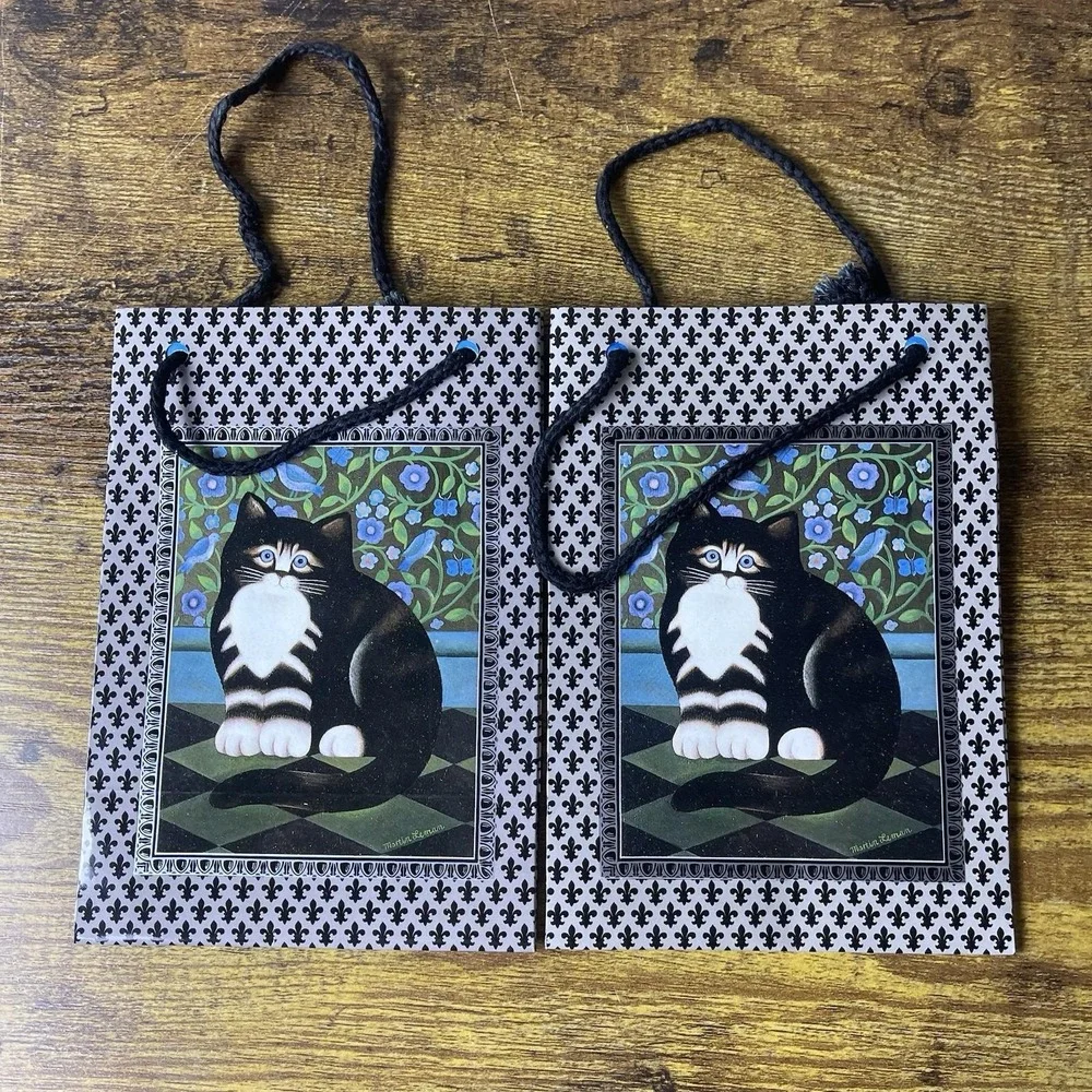 Vtg Lot Of 2 Department 56 Clover Cat Small Gift Bags 4.5